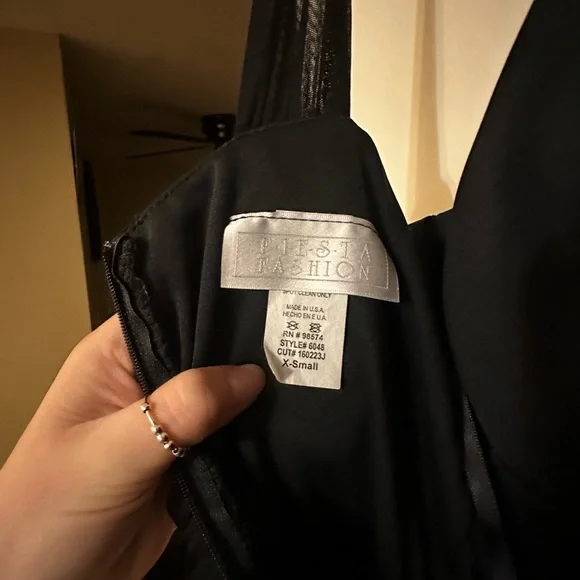 XS, black and gold/silver accent Prom Dress - Picture 2 of 5